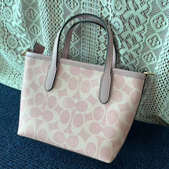 Women's Cowhide Shoulder Bag coach bag pink 16*16 - Picture 3 of 8